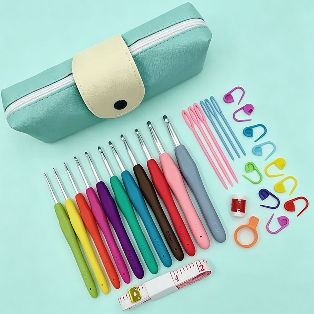 Sewing Knit - Set di 37 uncinetti con borsa