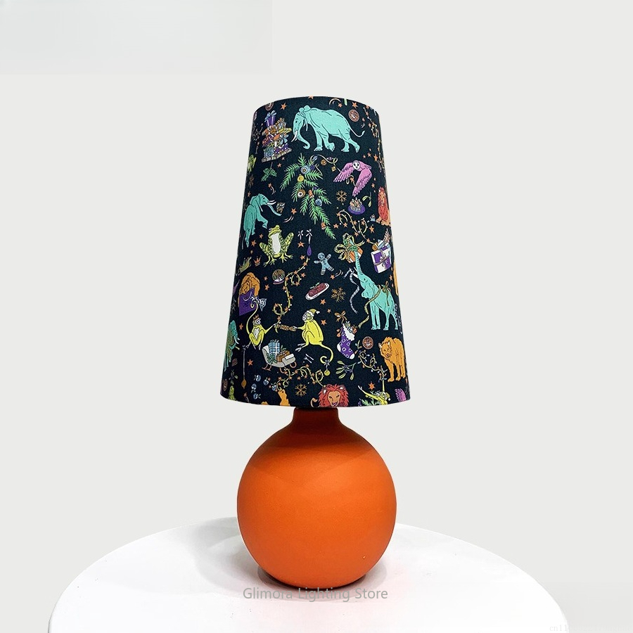 Lampada da tavolo con sfera ar - Century Textile & Sewing Supply Saskatoon Sk recensione e prezzo
