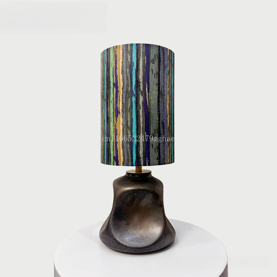 Lampada da tavolo in tessuto L - Century Textile & Sewing Supply Saskatoon Sk recensione e prezzo